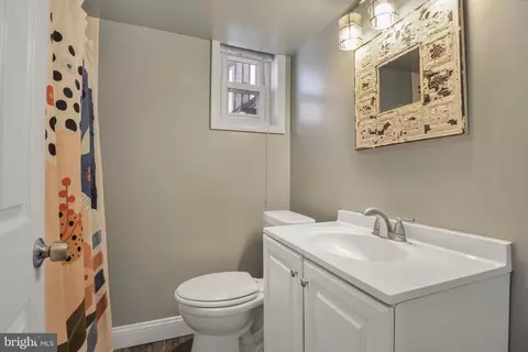 Bath - 10110 Brunett Ave, Silver Spring, MD 20901 photo 2 of 2