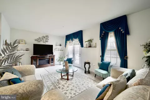 1611 Regent Manor Ct, Silver Spring, MD 20904 photo 12