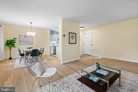 95 E Wayne Ave #404, Silver Spring, MD 20901 photo 5