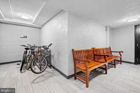 95 E Wayne Ave #404, Silver Spring, MD 20901 photo 22