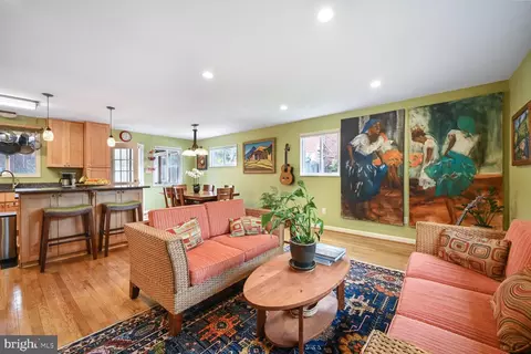 2308 Peggy Ln, Silver Spring, MD 20910 photo 6