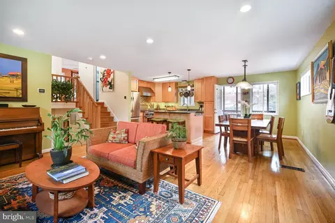 2308 Peggy Ln, Silver Spring, MD 20910 photo 7