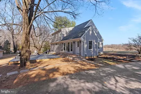 Other - 21030 Peach Tree Rd, Dickerson, MD 20842 photo 16 of 29