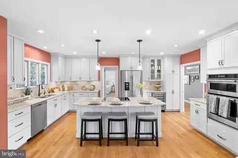 Kitchen - 21030 Peach Tree Rd, Dickerson, MD 20842 photo 1 of 6