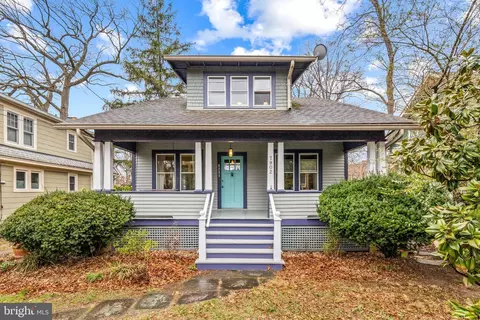 7902 Flower Ave, Takoma Park, MD 20912