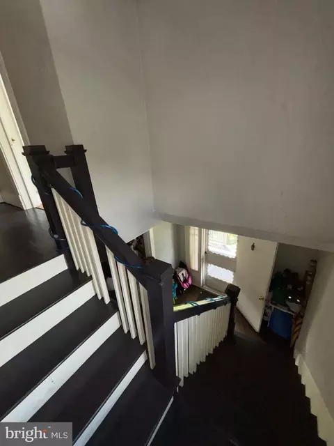 Entry Way - 27319 Ridge Rd, Damascus, MD 20872 photo 5 of 7