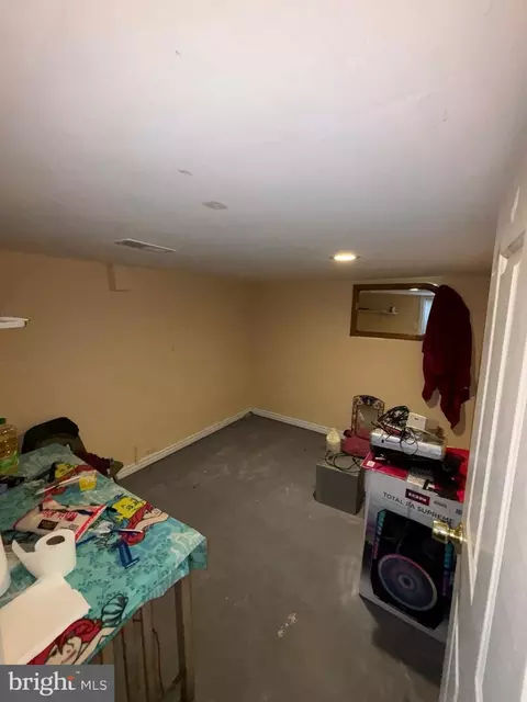 Other - 27319 Ridge Rd, Damascus, MD 20872 photo 3 of 8