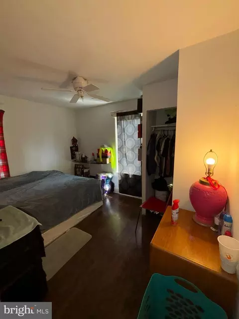 Bedroom - 27319 Ridge Rd, Damascus, MD 20872 photo 3 of 4