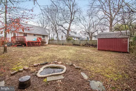 Exterior - 1002 Laredo Rd, Silver Spring, MD 20901 photo 6 of 21
