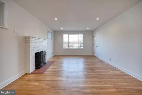 Living - 12214 Connecticut Ave, Silver Spring, MD 20902 photo 2 of 4
