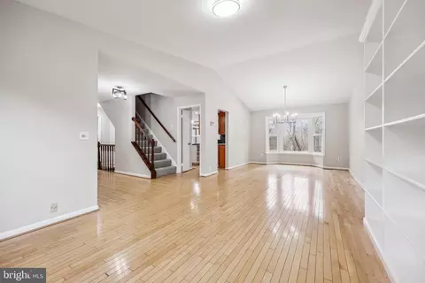 611 Somersworth Way, Silver Spring, MD 20902 photo 11