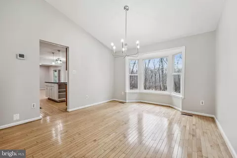 611 Somersworth Way, Silver Spring, MD 20902 photo 15