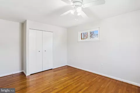 9 Fulham Ct, Silver Spring, MD 20902 photo 28