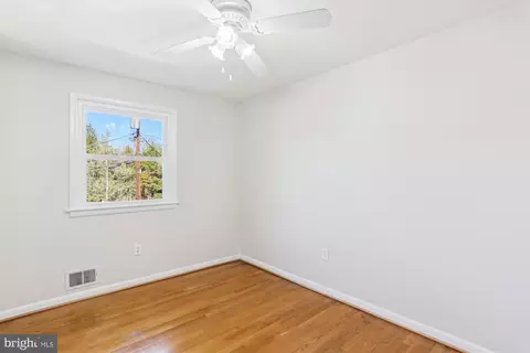 9 Fulham Ct, Silver Spring, MD 20902 photo 30