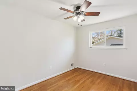 9 Fulham Ct, Silver Spring, MD 20902 photo 25