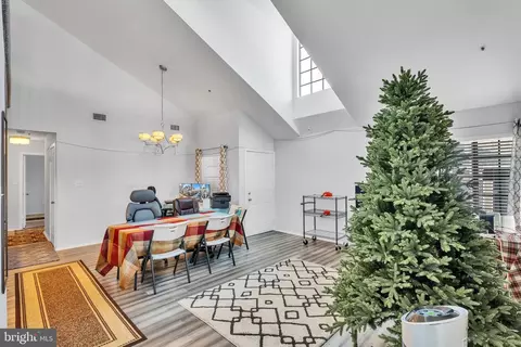 Entry Way - 3465 Hewitt Ave #109, Silver Spring, MD 20906 photo 2 of 2