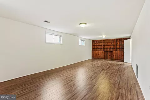 1015 Downs Dr, Silver Spring, MD 20904 photo 25