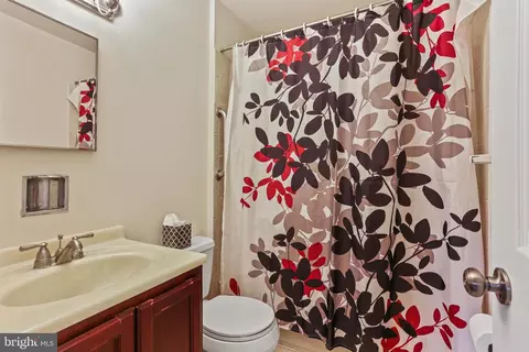 1015 Downs Dr, Silver Spring, MD 20904 photo 18