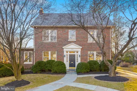 1004 Woodside Pkwy, Silver Spring, MD 20910 photo 3
