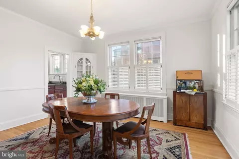 1004 Woodside Pkwy, Silver Spring, MD 20910 photo 13