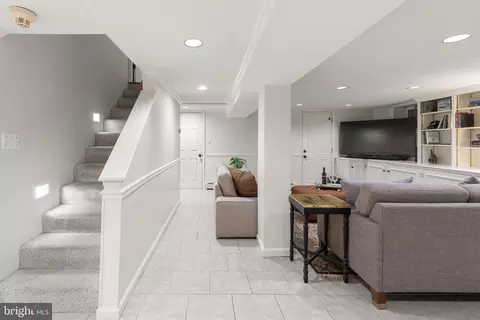 1004 Woodside Pkwy, Silver Spring, MD 20910 photo 32