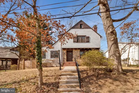 Exterior - 9202 Worth Ave, Silver Spring, MD 20901 photo 3 of 9