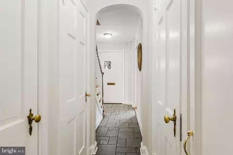 Entry Way - 9202 Worth Ave, Silver Spring, MD 20901 photo 3 of 6