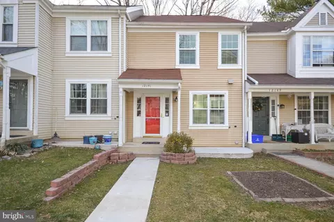 12151 Flag Harbor Dr, Germantown, MD 20874