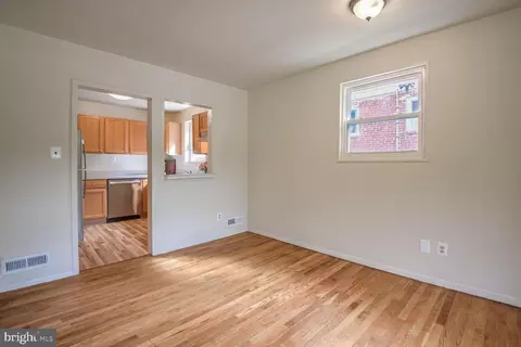 2629 Henderson Ave, Silver Spring, MD 20902 photo 8