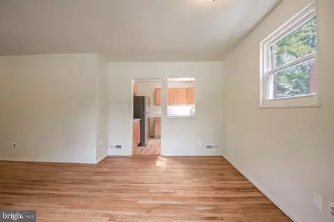 2629 Henderson Ave, Silver Spring, MD 20902 photo 9