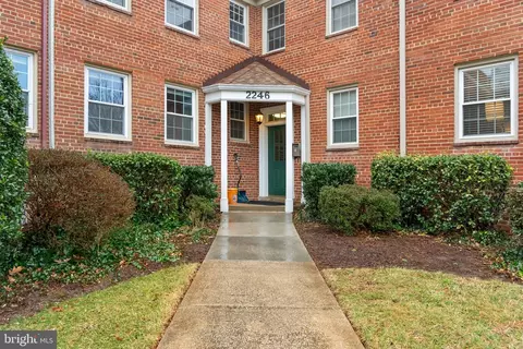 2246 Washington Ave #202, Silver Spring, MD 20910 photo 2