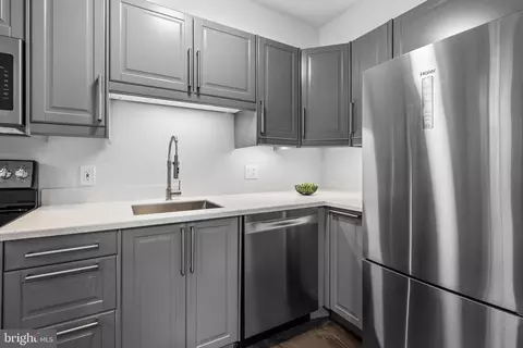 2246 Washington Ave #202, Silver Spring, MD 20910 photo 15