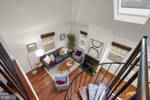 2246 Washington Ave #202, Silver Spring, MD 20910 photo 24