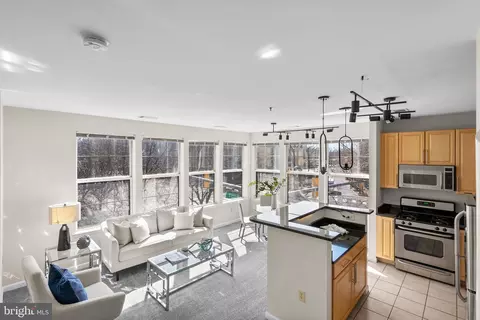 1201 E West Hwy #211, Silver Spring, MD 20910