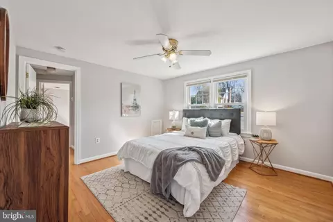Bedroom - 1720 Dublin Dr, Silver Spring, MD 20902 photo 3 of 9