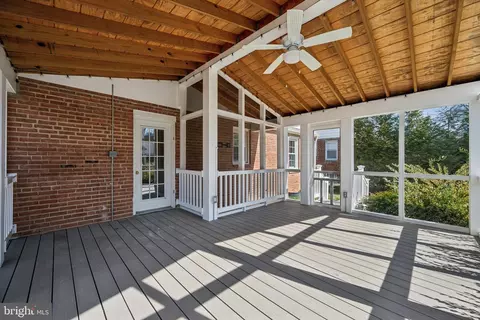 Exterior - 1720 Dublin Dr, Silver Spring, MD 20902 photo 3 of 4