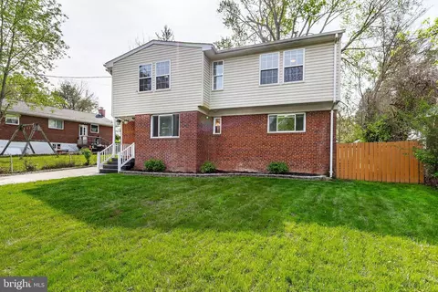 1303 Thornden Rd, Rockville, MD 20851
