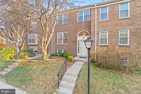 11321 Baroque Rd, Silver Spring, MD 20901 photo 2