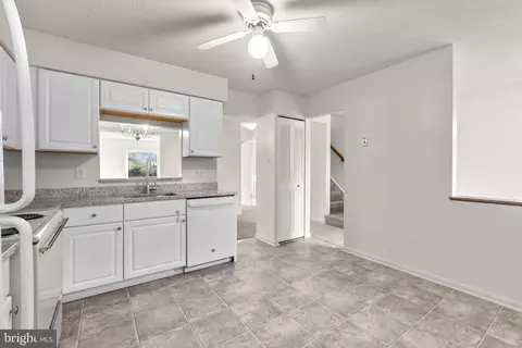 11321 Baroque Rd, Silver Spring, MD 20901 photo 12