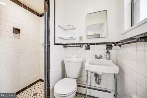 Bath - 411 Pershing Dr, Silver Spring, MD 20910 photo 1 of 2