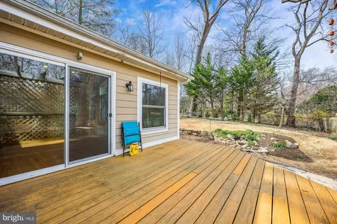 Exterior - 411 Pershing Dr, Silver Spring, MD 20910 photo 6 of 7