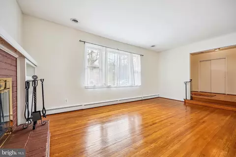 Living - 411 Pershing Dr, Silver Spring, MD 20910 photo 3 of 9