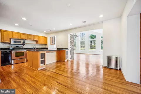 Other - 411 Pershing Dr, Silver Spring, MD 20910 photo 4 of 26
