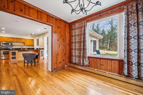 Dining - 411 Pershing Dr, Silver Spring, MD 20910 photo 1 of 2