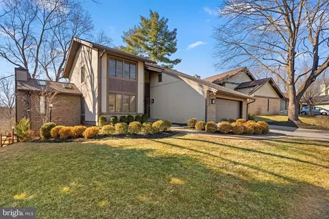 20436 Aspenwood Ln, Gaithersburg, MD 20886