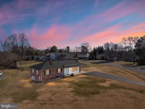 3825 Ingleside St, Olney, MD 20832