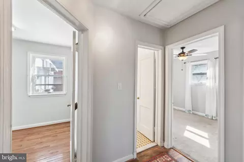 Entry Way - 11703 Hatcher Pl, Silver Spring, MD 20902 photo 5 of 6