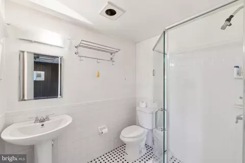 Bath - 11703 Hatcher Pl, Silver Spring, MD 20902 photo 2 of 2