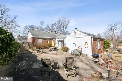 Exterior - 11703 Hatcher Pl, Silver Spring, MD 20902 photo 6 of 7