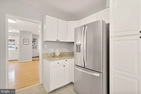 8510 Milford Ave, Silver Spring, MD 20910 photo 11